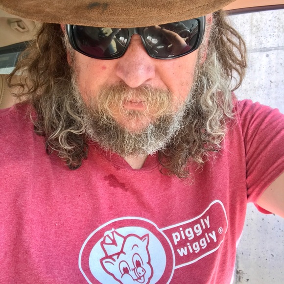 Meet your Posher, Grant - Picture 2 of 3